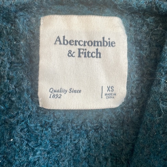 Abercrombie blue teal chunky sweater - Picture 3 of 3
